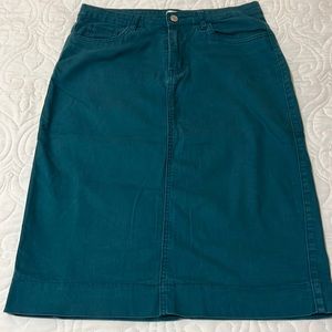 Jade Mackenzie, size 10, teal midi skirt